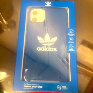 Adidas IPhone 11 trefoil snap case